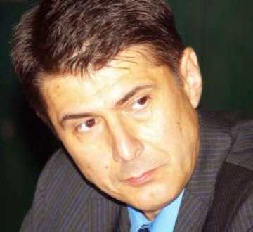 Пет партии издигнаха Димо Гяуров за кмет на Варна