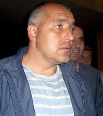 ГЕРБ се сопна на СДС: Не приемаме политически рекет