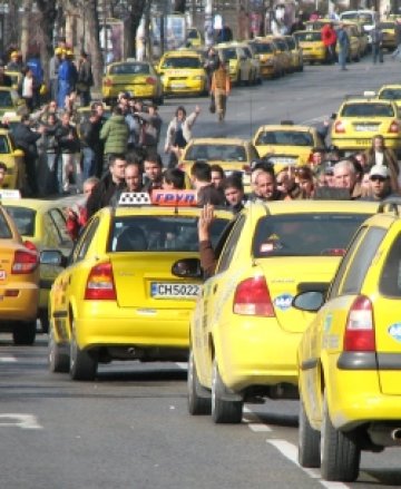 10 хиляди таксиджии идват на протест в столицата
