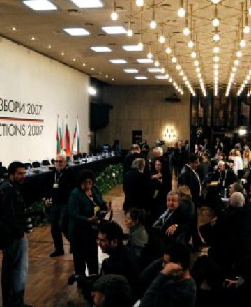 Пълен хаос с изборните протоколи