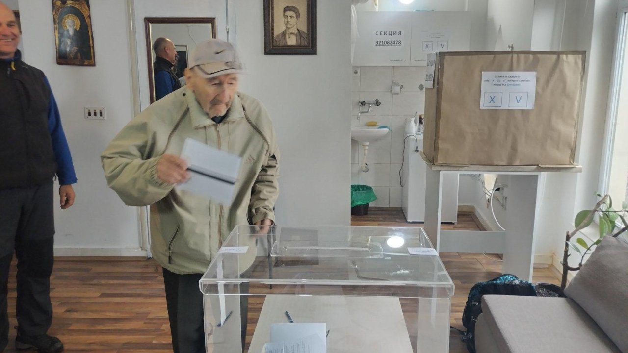 91-годишен наследник на братя Миладинови гласува в Охрид