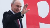 Зеленски дарил Путин с внучка, носи името Елза