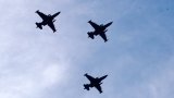 В кадър: Водосвет, 20 салюта, войска по паветата и дебютът на F-16