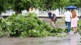 Опасно време днес: Оранжев код за бури и градушки 8 области