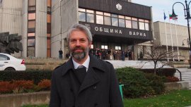 Коцев  влезе в кабинета си след пет месеца, определи случило се като покушение