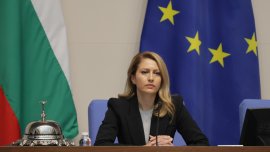 За протокола след оставката: Шестият вот на недоверие към кабинета е неуспешен