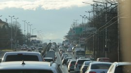 АПИ с информация за голямото пътуване: 1,7 млн. коли ще излязат на пътя