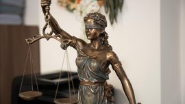 Валентин Василев, захвърлил тялото на жена в трафопост, остава в ареста