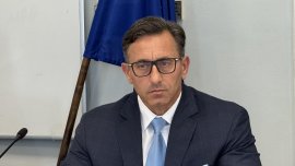 Кабинетът назначи Румен Спецов за особен търговски управител на "Лукойл"