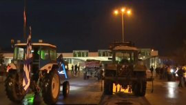 Втори ден гръцка блокада: Над 8 км е опашката от тирове на "Кулата"