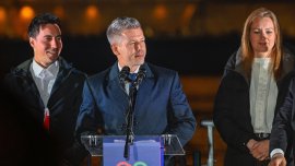 Мадяр подкрепя Орбан: Будапеща не трябва да участва в отпускането на заем на Киев