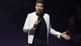 Лайнъл Ричи влезе в болница заради сърдечен проблем