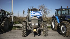 Гръцки фермери ще блокират ГКПП "Промахон" утре