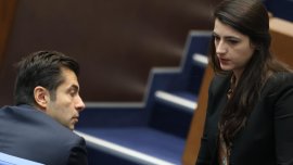 Лена със закана пак да осъди Слави, Кирил Петков също го атакува