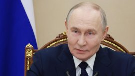 Авторитаризмът взема превес, Русия потъва в тирания