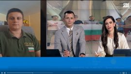 Медалист по информатика се става с постоянна работа и без лятна ваканция