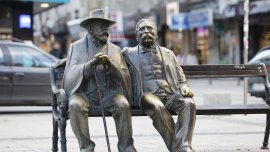 Отбелязваме Деня на народните будители