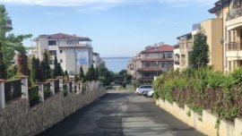 Цeнитe нa имoтите pacтaт, много искат да купят преди влизането в Еврозоната