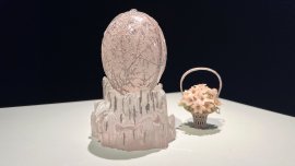 Излезе на бял свят бижуто с форма на яйце на Фаберже, глътнато от крадец