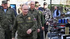 Русия ще продължи да модернизира ядрените си сили, задава се "Сармат"