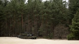 На фона на напрежението с Русия: Финландия купува радиостанции срещу заглушаване