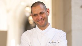 Матьо Шаруа – френският визионер на висшата кухня превръща ADOR в сцена на изтънченост и стил