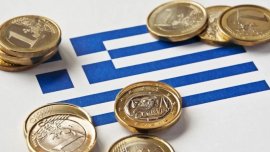 Гърция ще увеличи минималната заплата на 950 евро