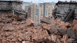 При руски удар срещу болница в Киев загина пациент