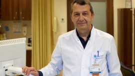 Уролог разкрива какво се случва в тялото ни, ако заменим алкохола с вода