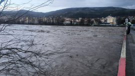 Задействаха системата BG-ALERT в общините Крумовград и Кирково заради валежите ВИДЕО