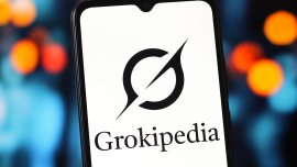 Grokipedia на Мъск е пълна с расизъм и псевдо наука за бялото превъзходство 