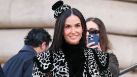 Най-елегантните звездни визии на ревюто на Schiaparelli в Париж