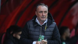 Любимец на феновете поема отново Берое