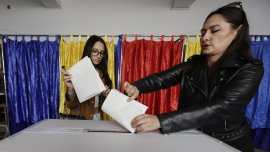 Кого ще изберат? Рекордна активност на изборите в Румъния