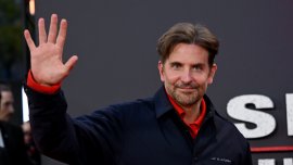 Брадли Купър поискал позволение да предложи брак на Джиджи Хадид