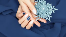 Хитовите цветове лак за нокти за зимата