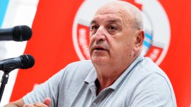 Внезапно почина зам.-министърът на младежта и спорта доц. Стоян Андонов