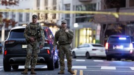 Стрелецът срещу войници е пристигнал в САЩ от Афганистан през 2021 г.