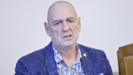 Любен Дилов е стабилен, но все още в рискова ситуация
