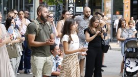 Протест и контрапротест пред "Майчин дом" в София след случая "Антония"