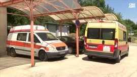Бабата на пребитото дете в Габрово: Баща му го налага с точилката