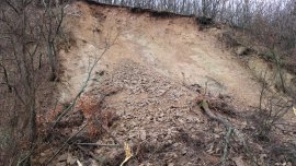 Свлачище се активира в Септември, обявиха частично бедствено положение