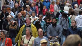 Човешкото население вече е 8,3 млрд. души и е отвъд капацитета на Земята