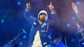 Малкото внуче на Еминем се оказа най-големият му фен