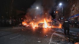 Спешна помощ: Няма тежко пострадали хора при снощния протест в София