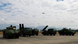 Русия показа бронираната машина &bdquo;Хищник&ldquo;