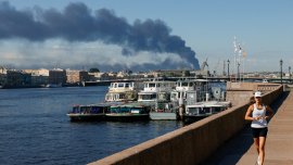 Украински дронове удариха Санкт Петербург часове преди откриването на "руския Давос"