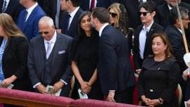 Уша се появи без сватбената си халка, има ли проблеми в семейство Ванс? 