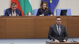 Христо Гаджев положи клетва като депутат на мястото на Делян Добрев 