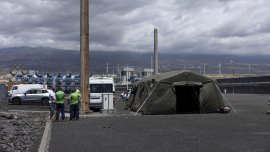 Круизният кораб с огнище на хантавирус пристига в Тенерифе за спешна евакуация